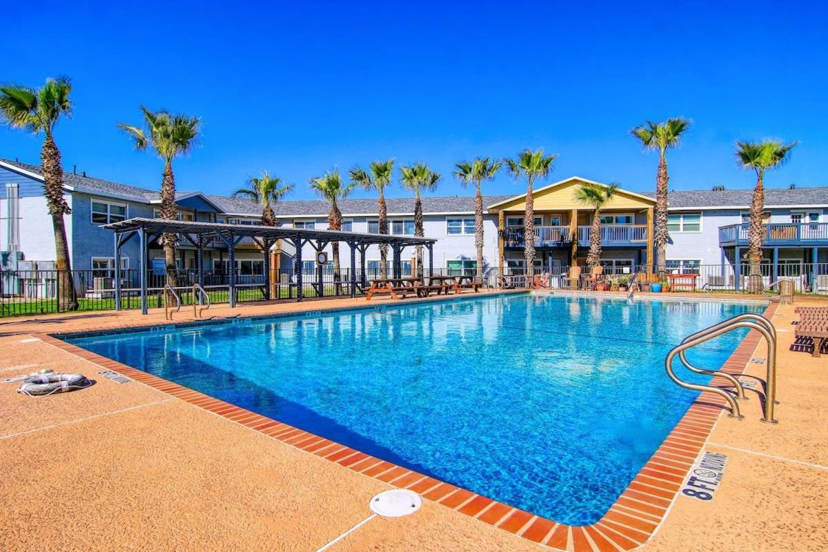 פורט ארנסס Captain Quarter'S 1 Bedrm Unit At Sea Isle Village מראה חיצוני תמונה